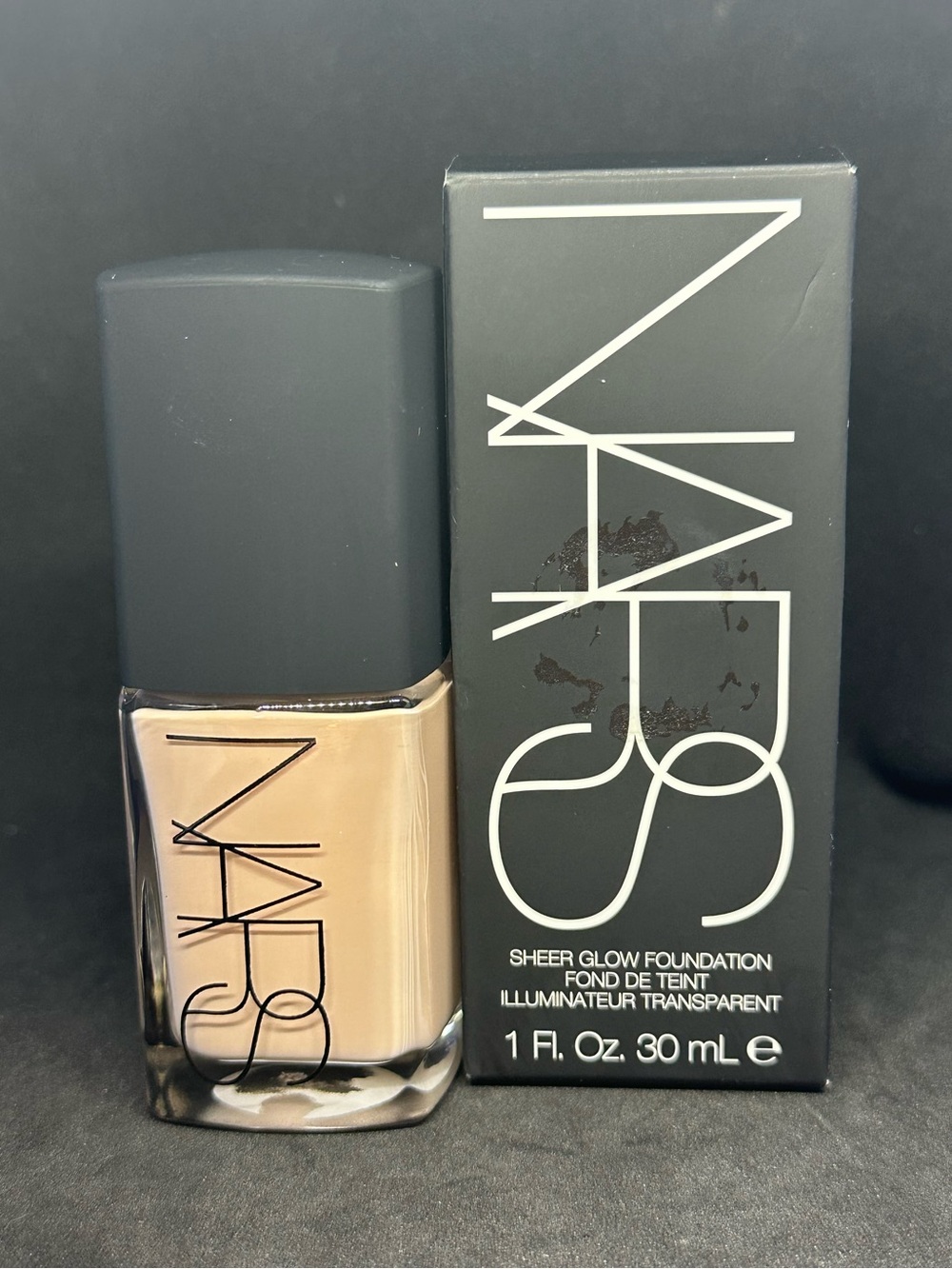🆕 NARS Sheer Glow foundation ✨new in box unused✨ shade: Oslo L1